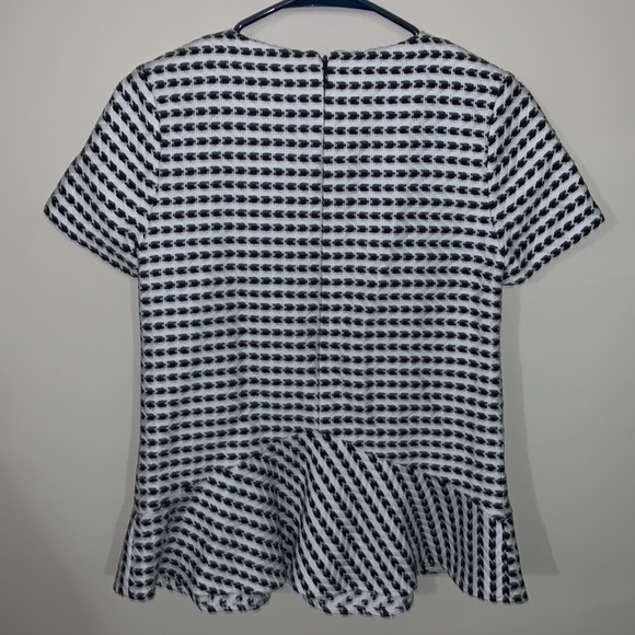 Alice Walk Top - Picture 4 of 4